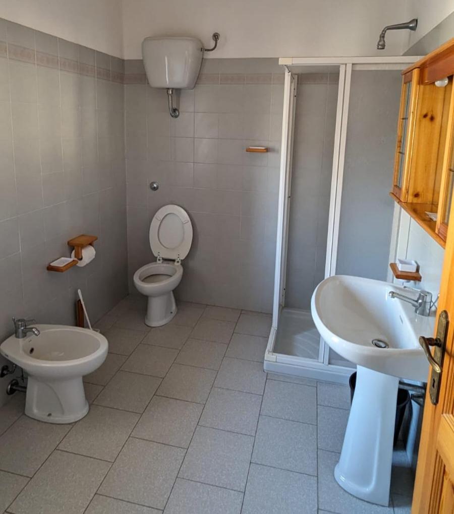 Hotel Panorama Badesi Kültér fotó