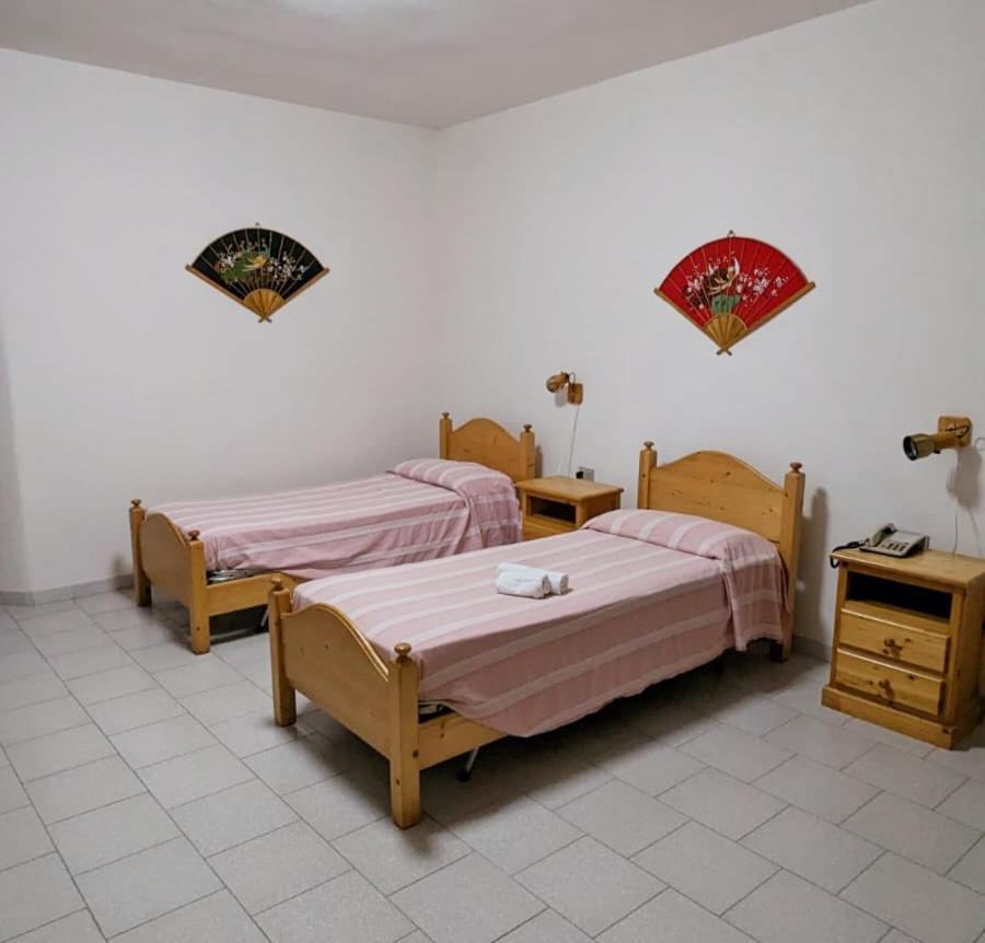 Hotel Panorama Badesi Kültér fotó